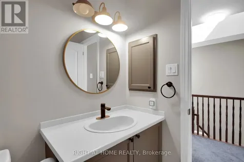 34 Kenmare Place Ottawa ON K2J 3L9