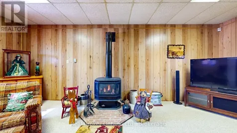 14 Seneca Crescent Tiny ON L9M 0C9