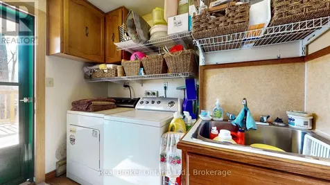 14 Seneca Crescent Tiny ON L9M 0C9