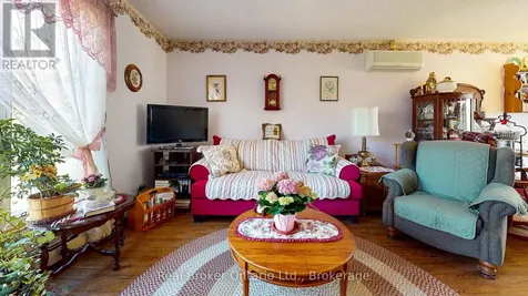 14 Seneca Crescent Tiny ON L9M 0C9