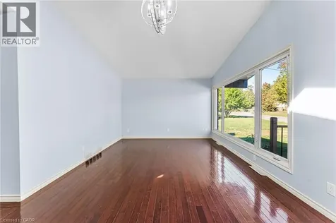 6122 Mayfair Drive Niagara Falls ON L2J 1W1