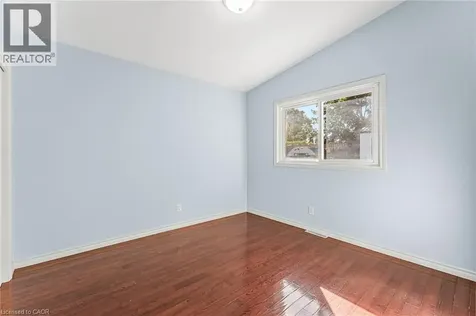 6122 Mayfair Drive Niagara Falls ON L2J 1W1