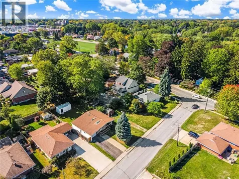 6122 Mayfair Drive Niagara Falls ON L2J 1W1
