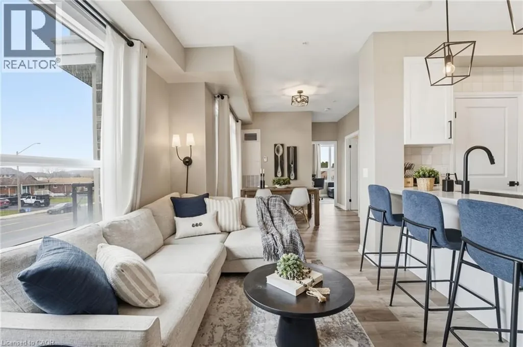 120 Springvalley Crescent Hamilton ON L9C 0G2