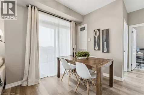 120 Springvalley Crescent Hamilton ON L9C 0G2
