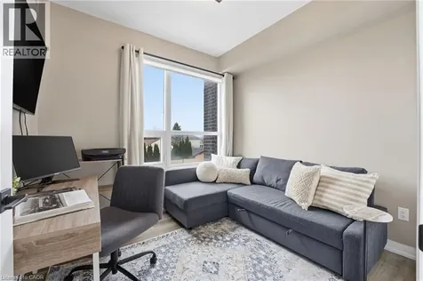 120 Springvalley Crescent Hamilton ON L9C 0G2