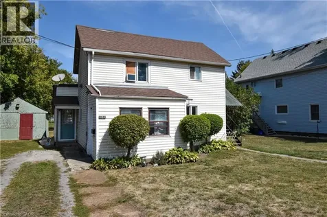 121 Cross Street East Dunnville ON N1A 1B8