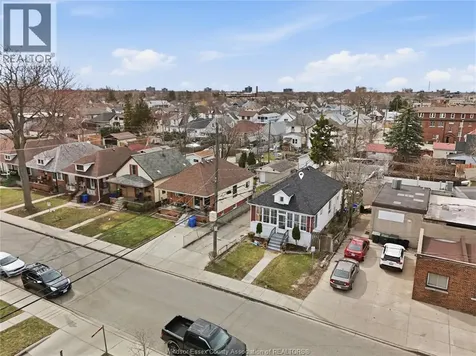 1023 Hall Avenue Windsor ON N9A 2M6