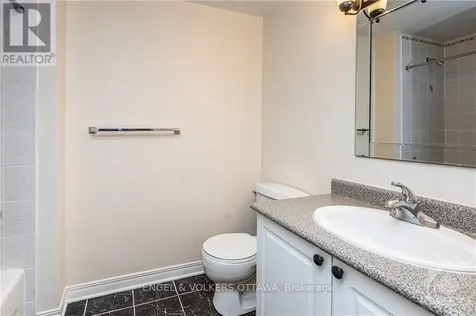 134 York Street Ottawa ON K1N 1K8