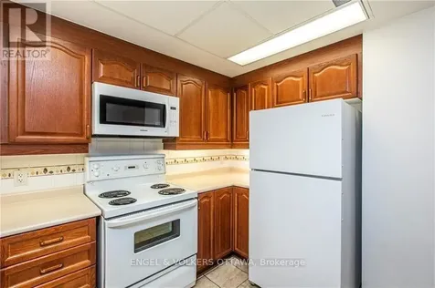 134 York Street Ottawa ON K1N 1K8