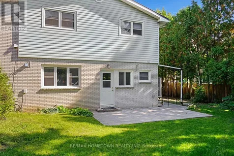 6 Maplewood Circle Brockville ON K6V 1N4