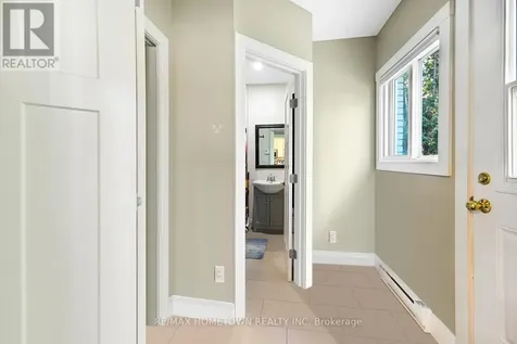 6 Maplewood Circle Brockville ON K6V 1N4