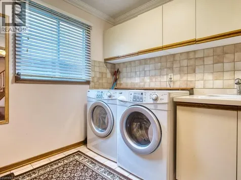 21 Bascary Crescent St. Catharines ON L2S 3M7