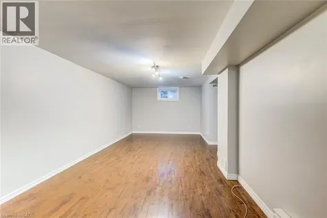 213 Union Street East Waterloo ON N2J 1C9
