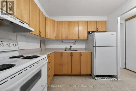 1356 Meadowlands Drive East Ottawa ON K2E 6K6