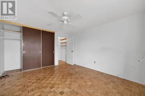 1356 Meadowlands Drive East Ottawa ON K2E 6K6