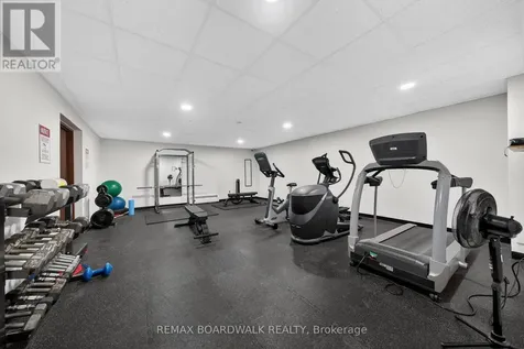 1356 Meadowlands Drive East Ottawa ON K2E 6K6