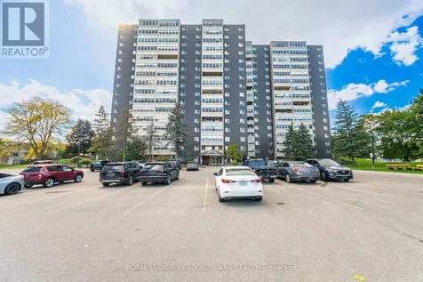 225 Harvard Place Waterloo ON N2J 4H4