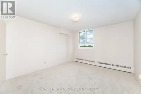 225 Harvard Place Waterloo ON N2J 4H4