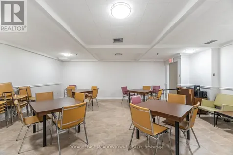 225 Harvard Place Waterloo ON N2J 4H4