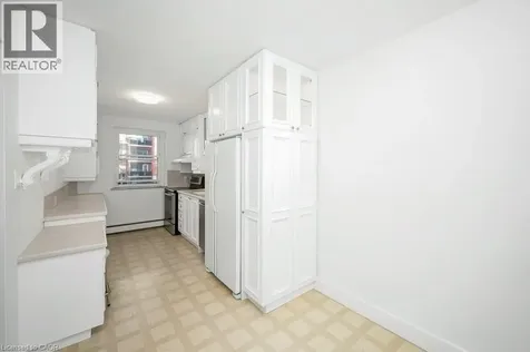 9 Grant Boulevard Dundas ON L9H 4L5
