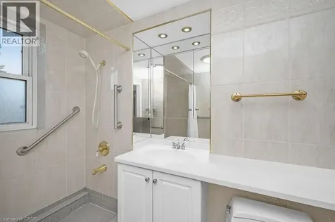 9 Grant Boulevard Dundas ON L9H 4L5
