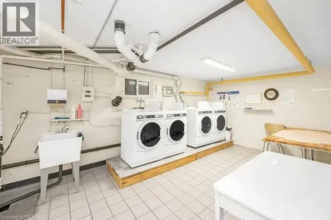 9 Grant Boulevard Dundas ON L9H 4L5