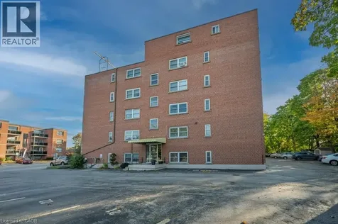 9 Grant Boulevard Dundas ON L9H 4L5