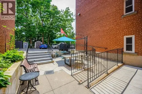 9 Grant Boulevard Dundas ON L9H 4L5