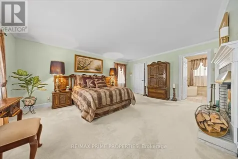 1530 Royal Orchard Drive Ottawa ON K4C 1A9