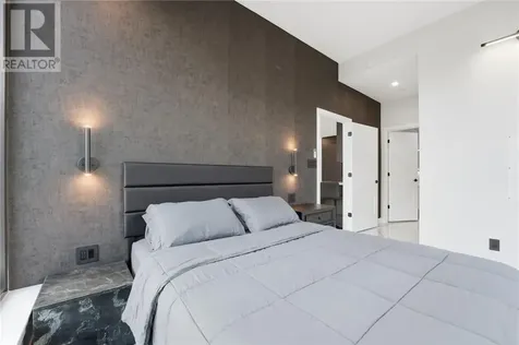 180 George Street Unit# Ph206 Ottawa ON K1N 0G8