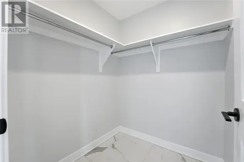 180 George Street Unit# Ph206 Ottawa ON K1N 0G8