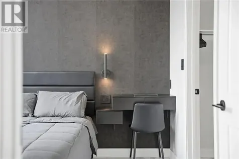 180 George Street Unit# Ph206 Ottawa ON K1N 0G8