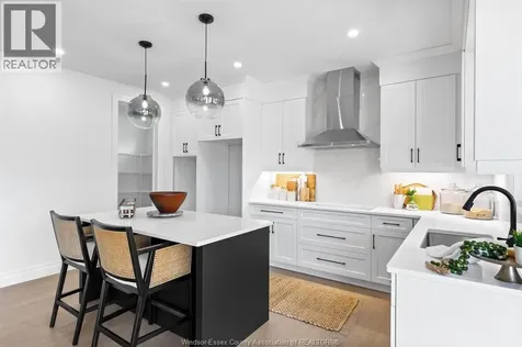 1211 Campana Crescent Lakeshore ON N8L 0K4