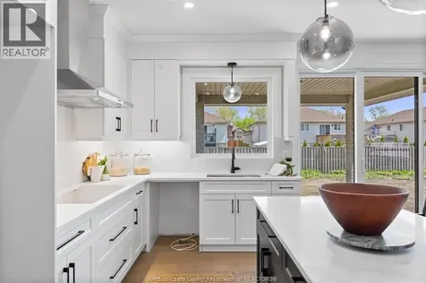 1211 Campana Crescent Lakeshore ON N8L 0K4