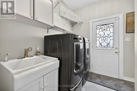 124 Royal Valley Drive Caledon ON L7C 1A5
