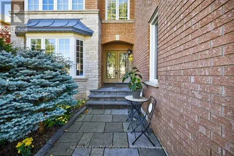 124 Royal Valley Drive Caledon ON L7C 1A5