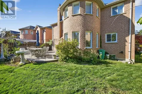 124 Royal Valley Drive Caledon ON L7C 1A5