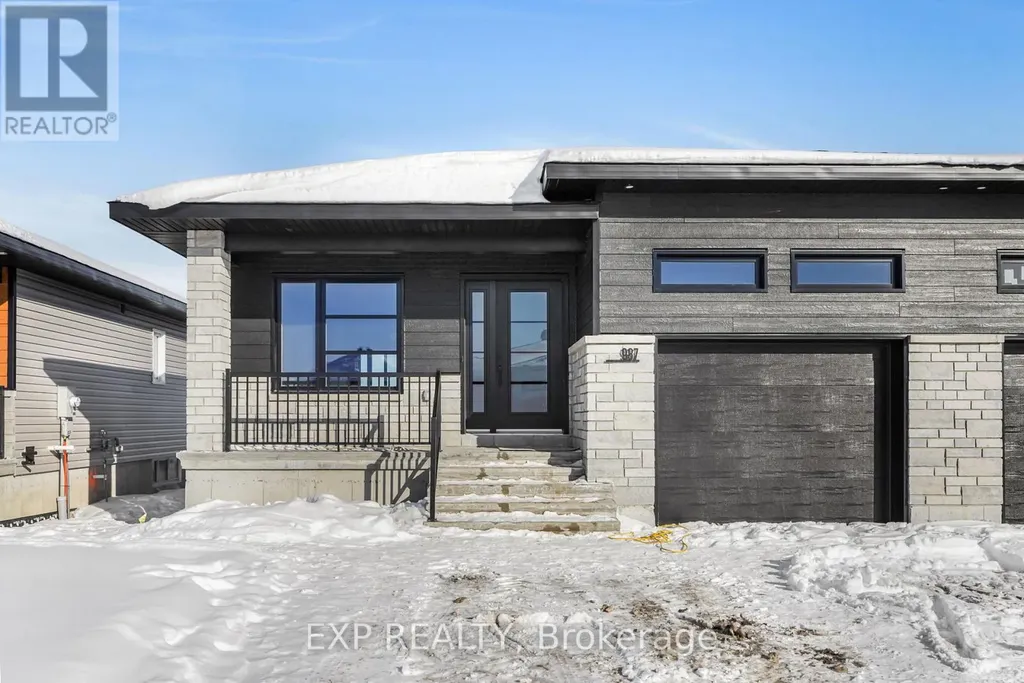 987 Katia Street The Nation ON K0A 2M0