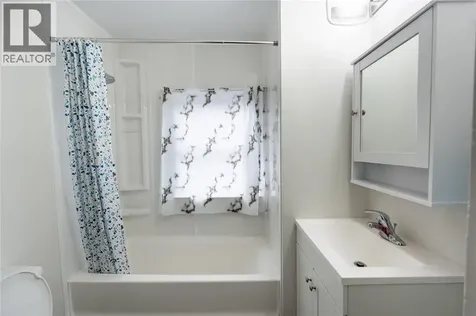 116 Vidal Street North Sarnia ON N7T 5X5