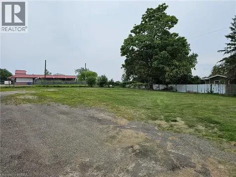1324 Colborne Street East Brantford ON N3T 5L4
