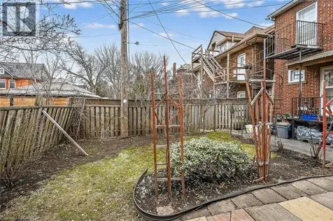 96 Barnesdale Boulevard Hamilton ON L8M 2V6