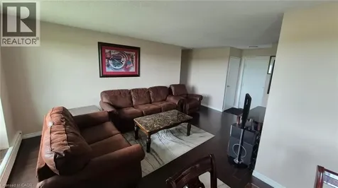 279 Chandler Drive Kitchener ON N2E 1X6