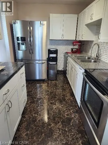 279 Chandler Drive Kitchener ON N2E 1X6
