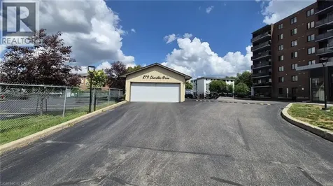 279 Chandler Drive Kitchener ON N2E 1X6