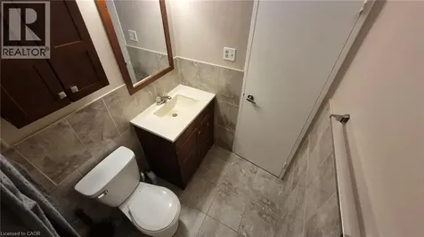 279 Chandler Drive Kitchener ON N2E 1X6