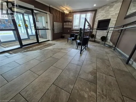279 Chandler Drive Kitchener ON N2E 1X6