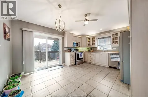 1596 Morningstar Avenue Windsor ON N8P 1P9