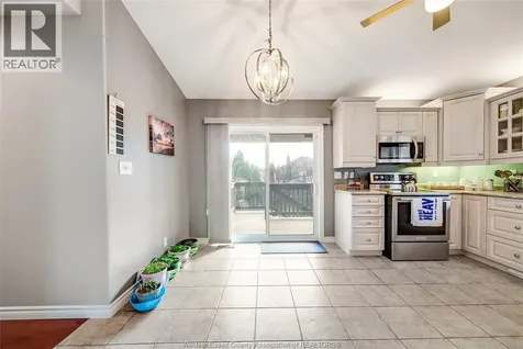 1596 Morningstar Avenue Windsor ON N8P 1P9