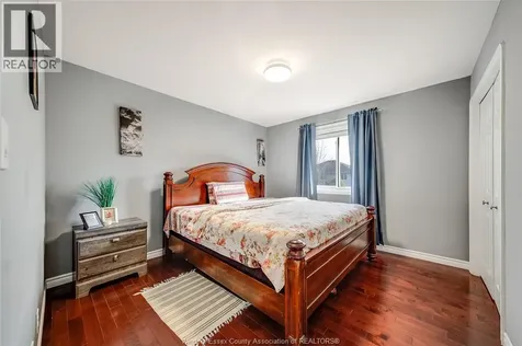 1596 Morningstar Avenue Windsor ON N8P 1P9